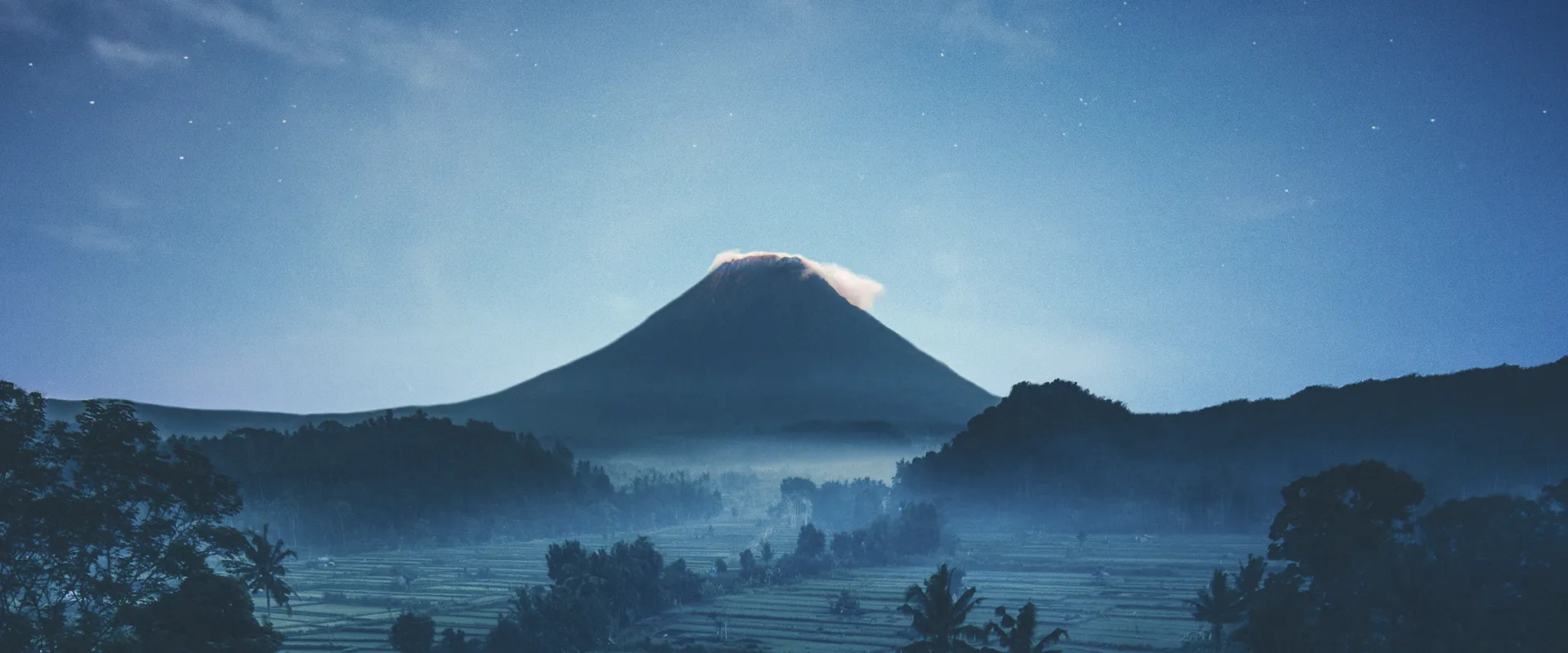 footer image
